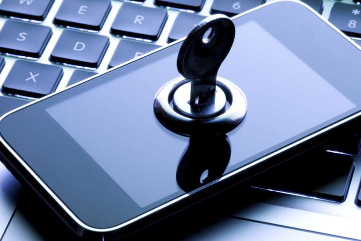 Защита от взлома iCloud