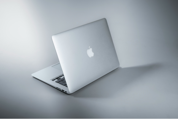 Первое включение MacBook: Что нужно делать после покупки