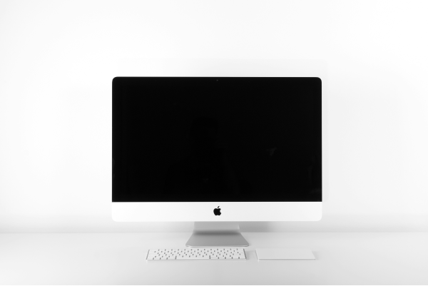 iMac: Преимущества и Недостатки