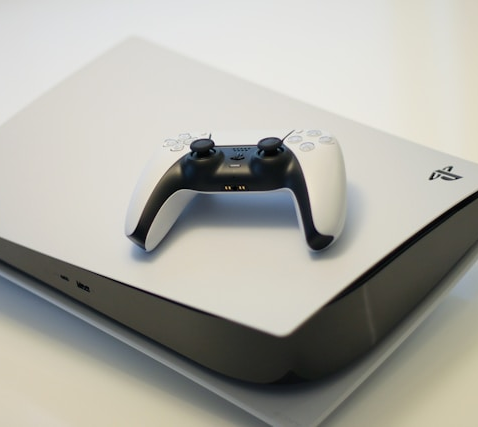 Ваша PlayStation почала працювати повільніше і грітися? Потрібна чистка та заміна термопасти
