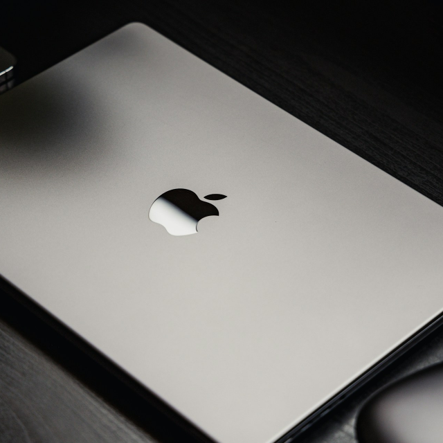 Заміна динаміків на MacBook з гарантією в сервісному центрі Macuser