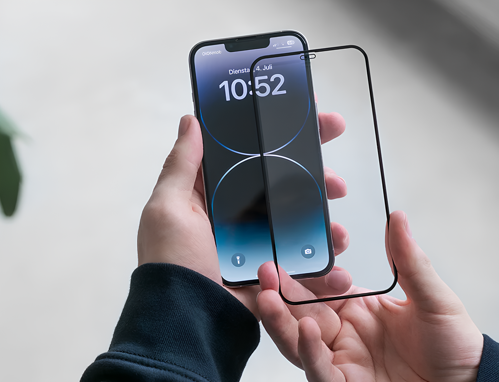 Професійна поклейка захисного скла на iPhone — надійний захист екрана