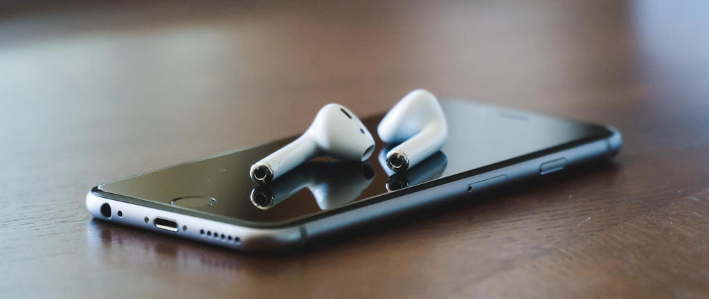 AirPods швидко розряджаються: що робити і як вирішити проблему
