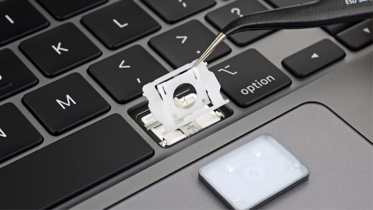 заміна клавіатури MacBook ціна