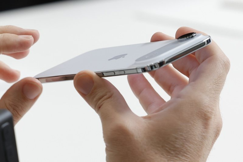 iPhone Air 2025